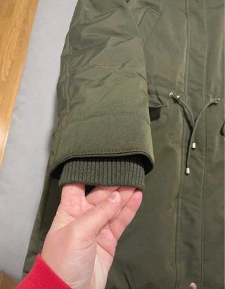 Parka Zara verde militar Talla M