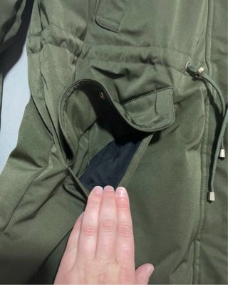 Parka Zara verde militar Talla M