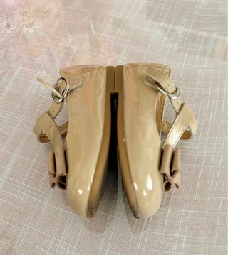 Zapatos charol niña talla 20 crema