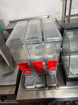 Dispensador de Bebidas 3 Tanques