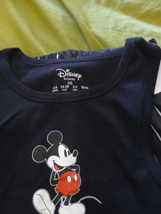 Pijama Mickey Mouse Talla 32/36 Nuevo.