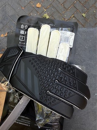 Guantes de portero NUEVOS Adidas Predator Talla 5