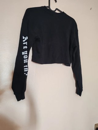 Sudadera Crop Top Negro
