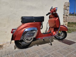 Vespa SL 125