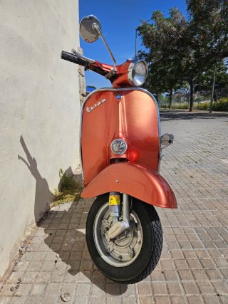 Vespa SL 125