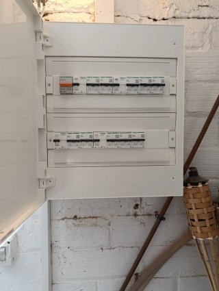 Electricista autorizado. Boletines eléctricos(CIE)