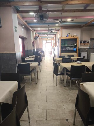 Local huelin 130metros