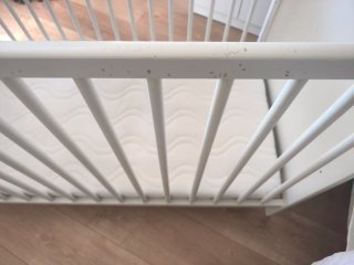 Cuna Ikea + Colchón + Chichoneras Zara