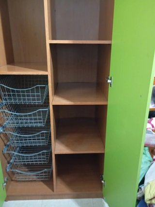 Armario juvenil puertas abatibles