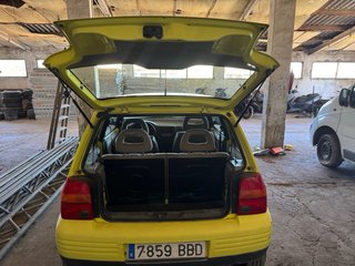 SEAT Arosa 2002