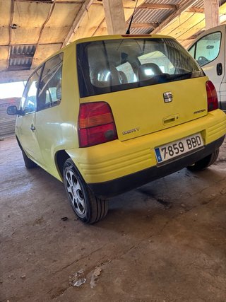 SEAT Arosa 2002