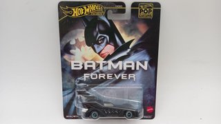 HWHVJ39 Hot Wheels Batman Forever Batmobile 1/64