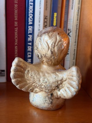 Figura Ángel Decorativo Dorado