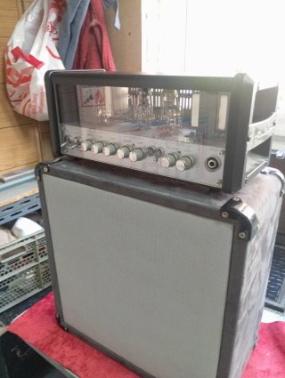 Amplificador de guitarra tubemeister 18