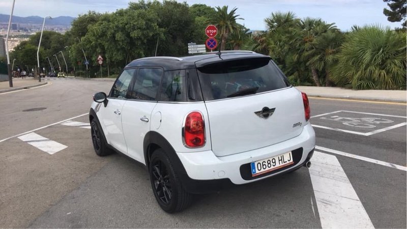 MINI Countryman 2012, foto 2