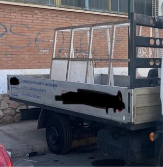 Caja de carga abierta 3,70 x 2,10