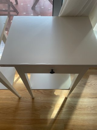 2 Mesitas de noche blancas IKEA Blastasen