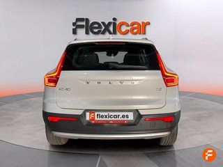 Volvo XC40 1.5 T2 Momentum Core Auto
