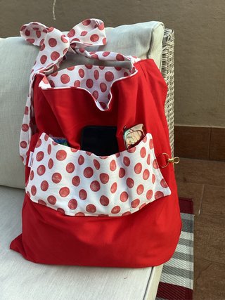 Borsa a tracolla pois bianchi e rossi