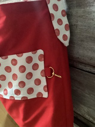 Borsa a tracolla pois bianchi e rossi