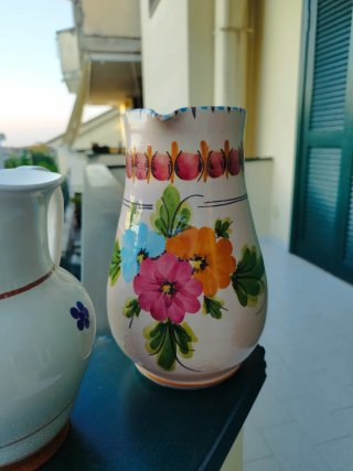 2 Brocche Ceramica Dipinte a Mano
