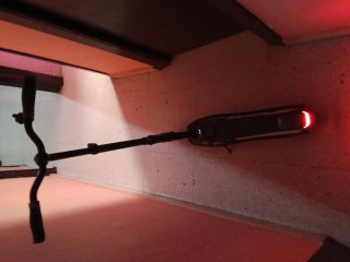 Patinete Eléctrico con Luz Trasera Roja