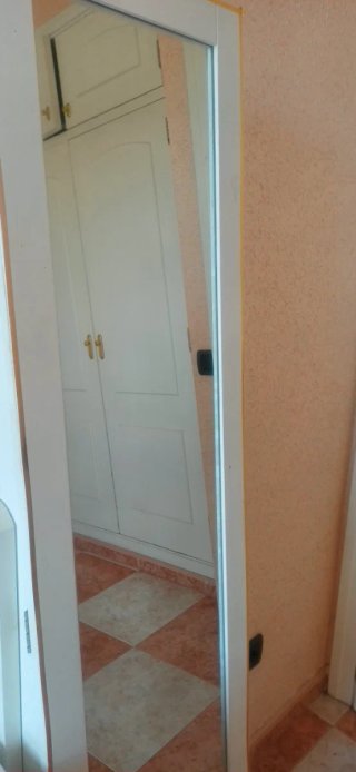 Espejo de pie madera blanco y dorado