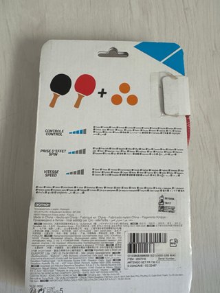 Raquetas de ping pong y 3 pelotas