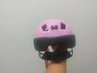 Casco rosa niña bici