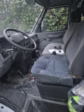 Iveco  1995 2.5turbo diesel 90mil 3500kg carnet B