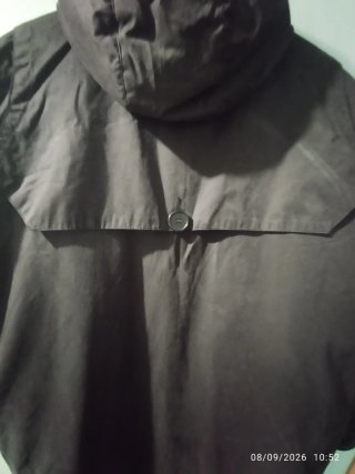 Parka gabardina negra