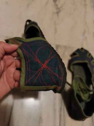 Bailarinas verdes artesanales con bordados