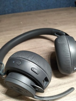 Auriculares Logitech Zone Wireless
