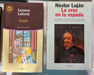 Libros en español muy buen precio (caja 17)