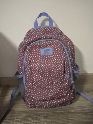 Mochila Totto escolar puntos morado