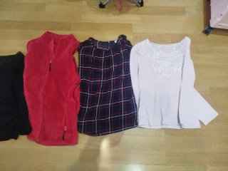 Lote 4 prendas chica Talla S lote por 5€
