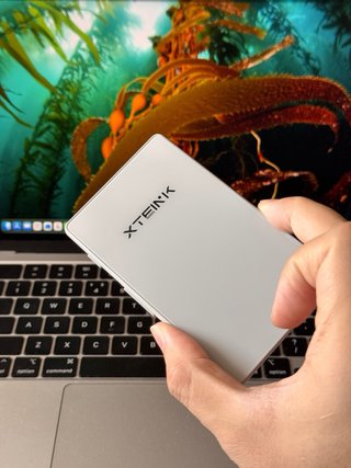 Xteink X4 e-reader