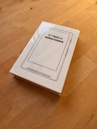 Xteink X4 e-reader