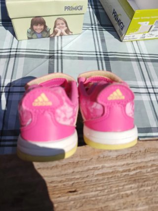 Scarpe bimba Adidas tg 24