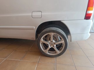 Llantas Targa 17 , 5x112. Válidas para vito ,