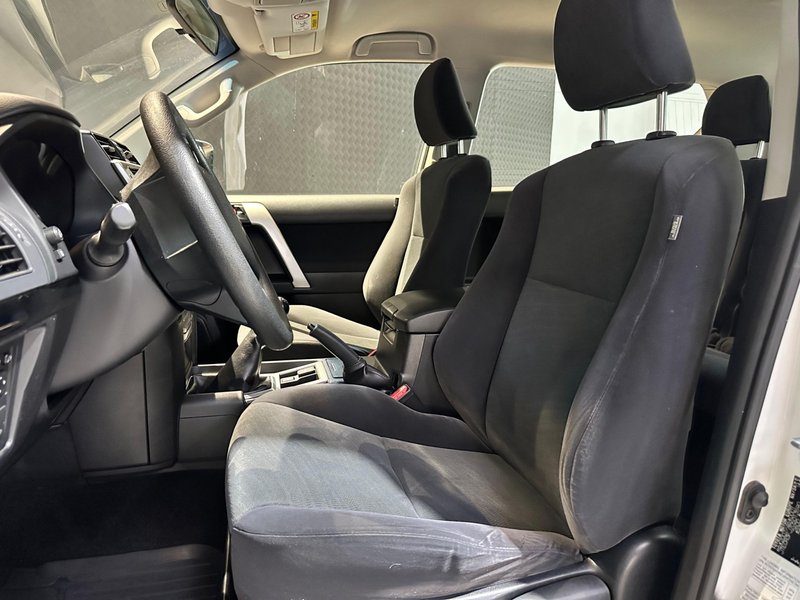 Toyota Land Cruiser 3P 2.8 D-4D GX (2021) 2021, foto 7