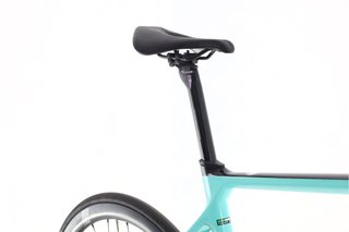 Bicicleta Bianchi Infinito XE AXS 12V t.60 Reacondicionada