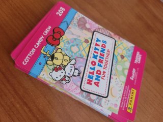 24 Cartas Hello Kitty and Friends - Fun together!