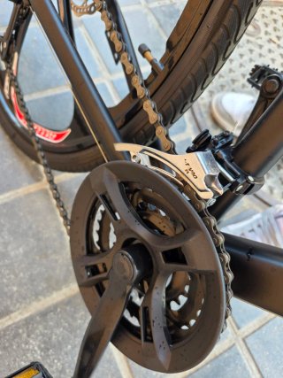 Bicicleta Gravel Helliot Negra y Amarilla