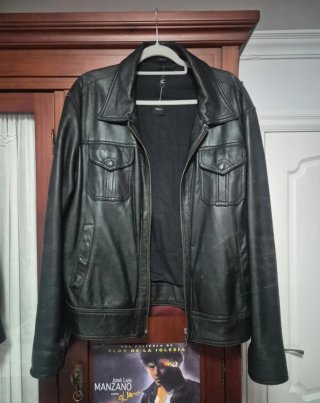 Cazadora Cuero Vintage Negra
