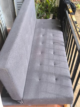 Sofá gris tela barato seminuevo