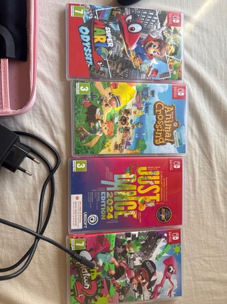 Nintendo Switch con 4 juegos