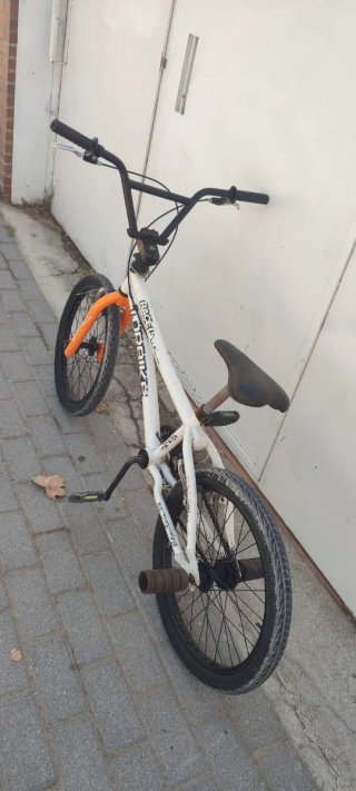 Bicicleta BMX Topbike Blanca y Naranja