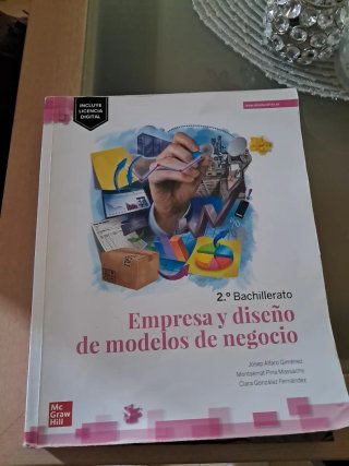 Libros 2 Bachillerato / C Sociales.