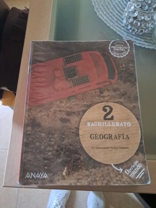 Libros 2 Bachillerato / C Sociales.